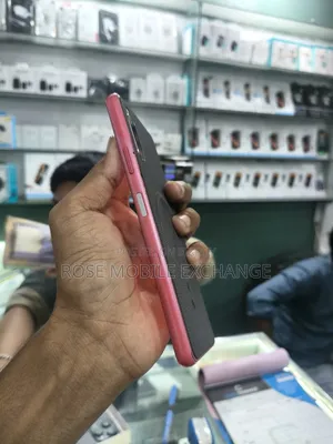 Sony 128 GB Gray