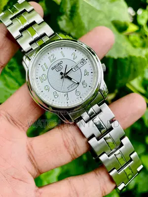 Beautiful Seiko 5 Snkl89 Silver Sunburst Automatic Watch