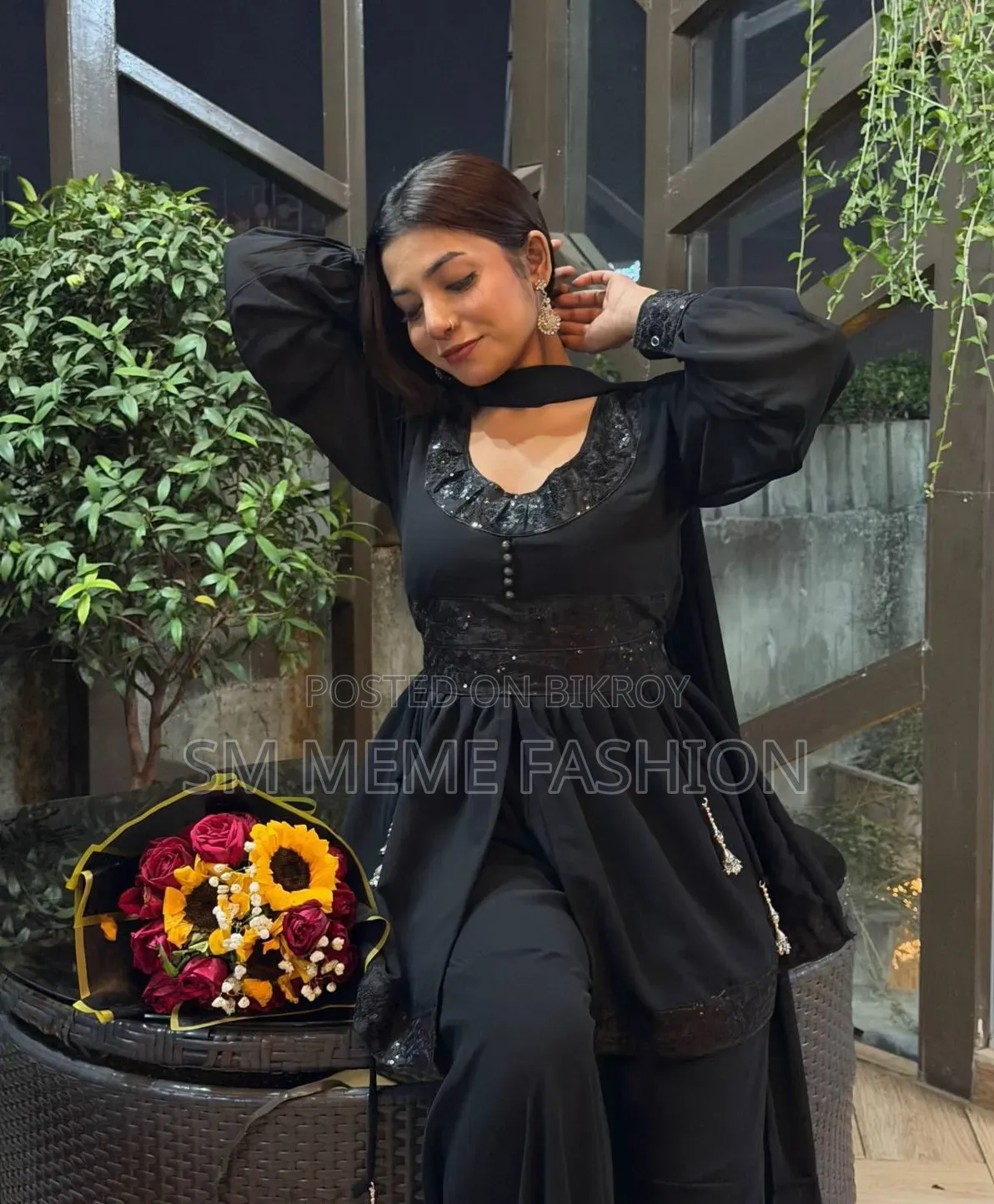 জর্জেট সিকুয়েন্স থ্রি পিস