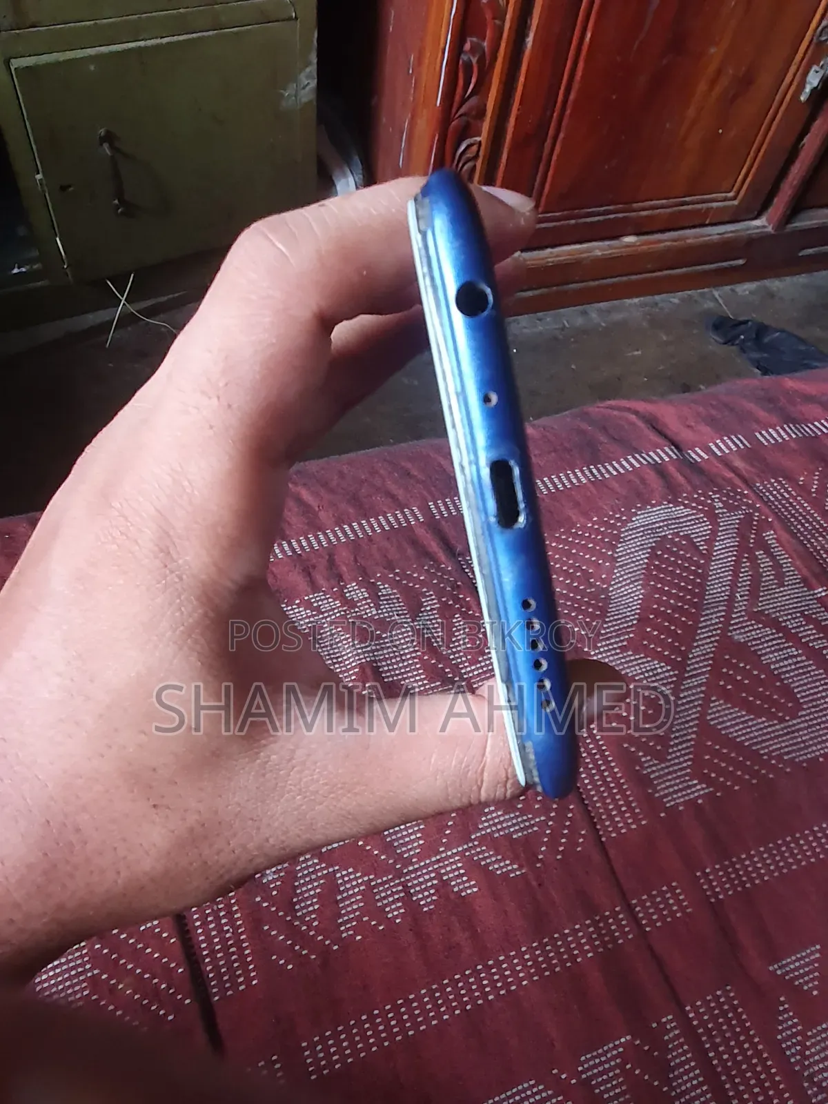 Oppo A83 ১৬ জিবি নীল
