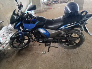 টিভিএস স্ট্রাইকার ১২৫ ২০১৮ ব্লু