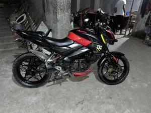 Bajaj Pulsar NS 160 2018 Red