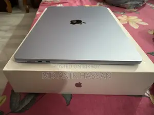 New Laptop Apple MacBook Air 2025 M4 16GB Apple M4 SSD 512GB