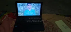 Laptop Asus 4GB SSD 128GB