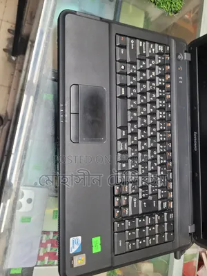 Laptop Lenovo G550 2GB RAM Intel Xeon Processor 128GB HDD