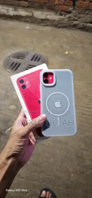 Apple iPhone 11 64 GB Red