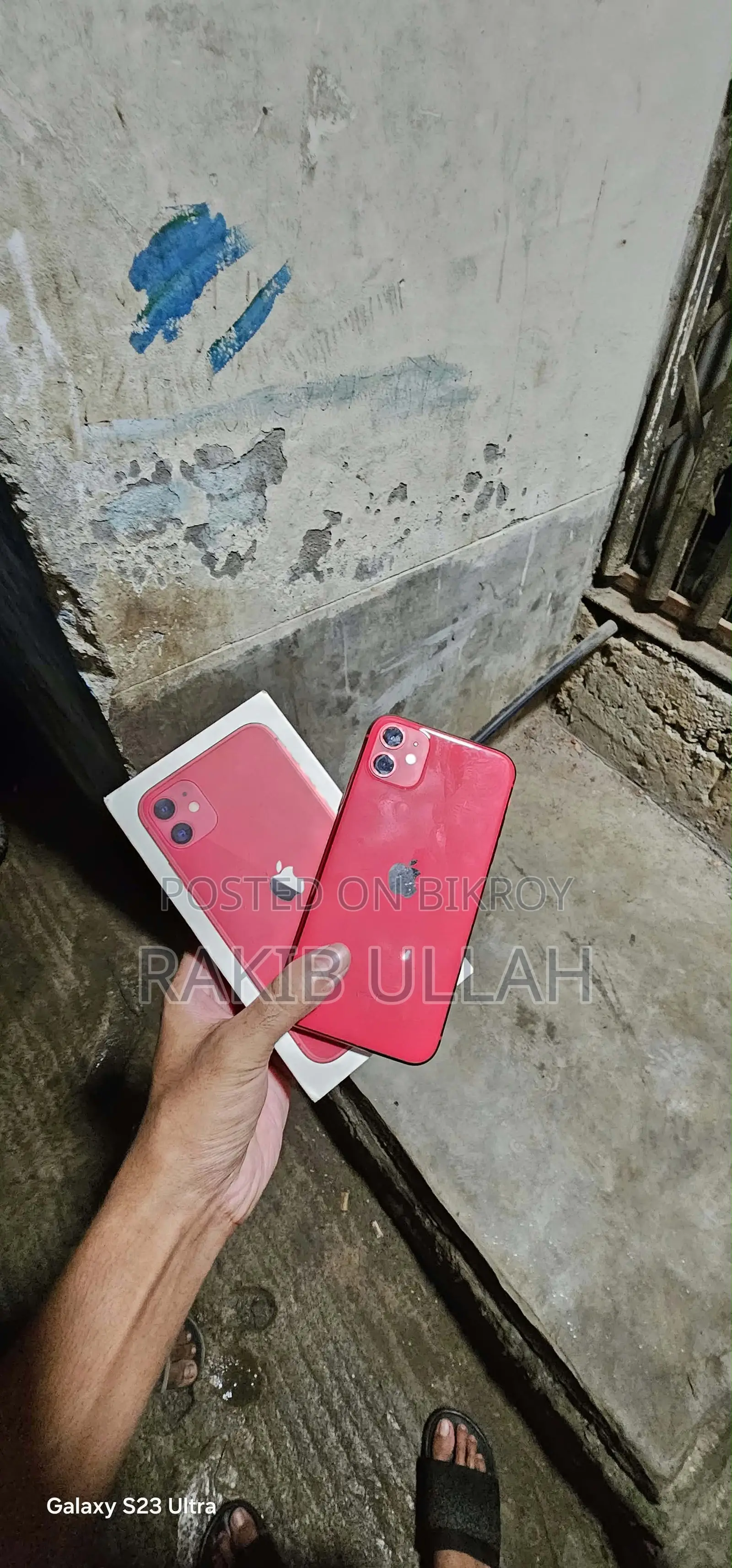 Apple iPhone 11 64 GB Red