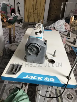 Jack Mesin F 4