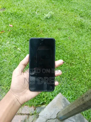 Samsung A10 32 GB Blue