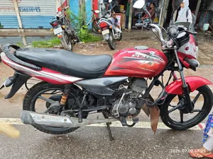 Bajaj Platina 125 2017 Red