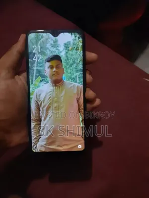 ওপ্পো এফ১৫ ২৫৬ জিবি
