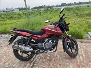 Bajaj Pulsar 150 2017 Red
