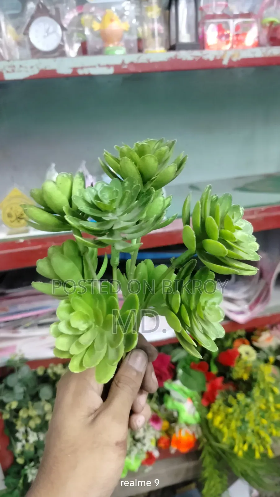 Plastic Artificial Flowers