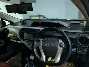 Toyota Aqua 2013 Blue