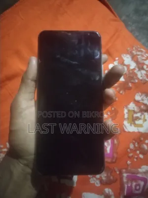 Vivo Y12s 32 GB Silver