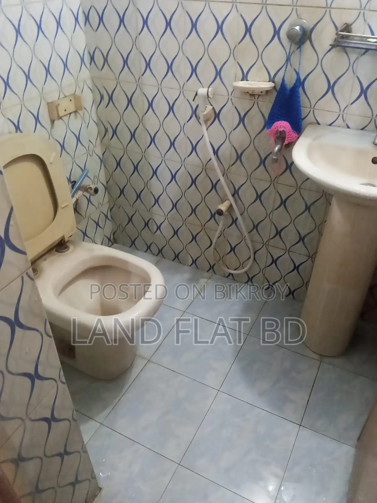 2-bedroom Apartment in Dhanmondi for Sale