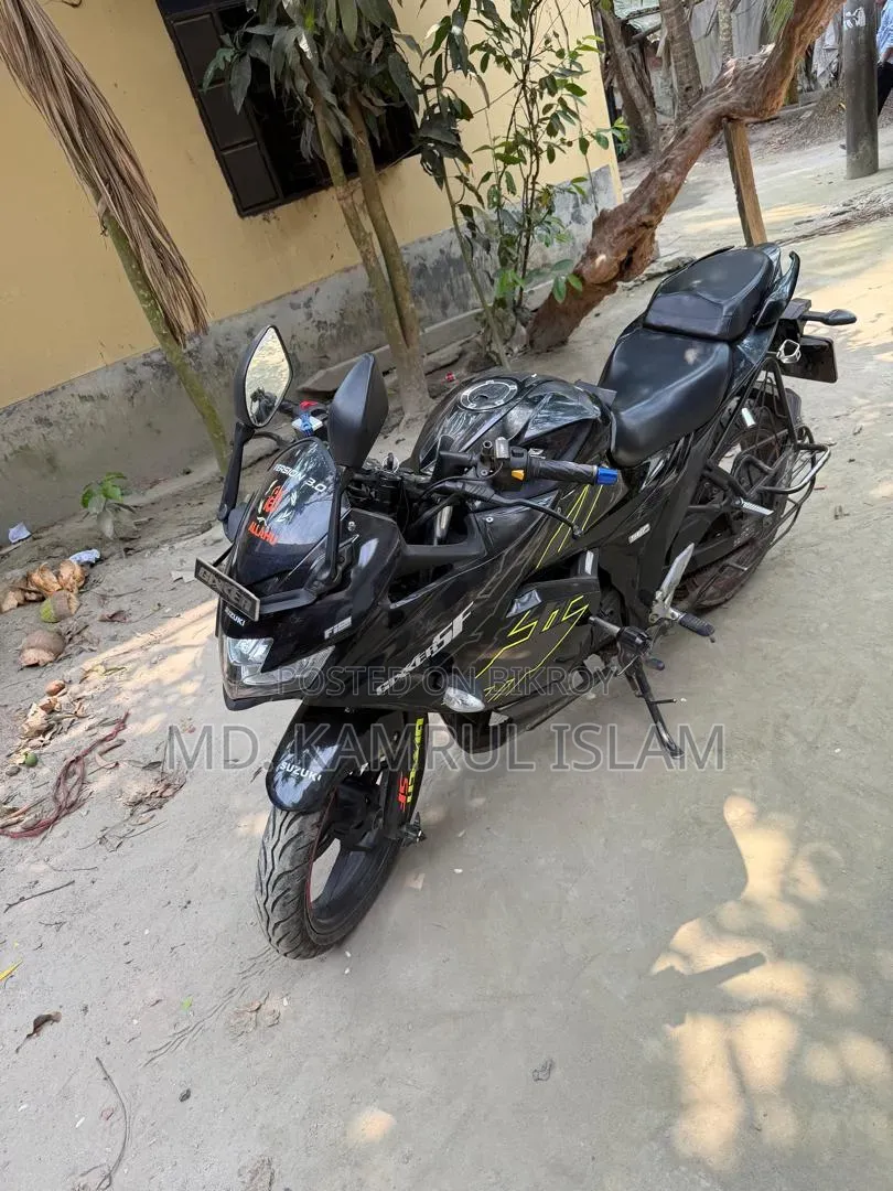 Suzuki Gixxer SF FI 2023 Black