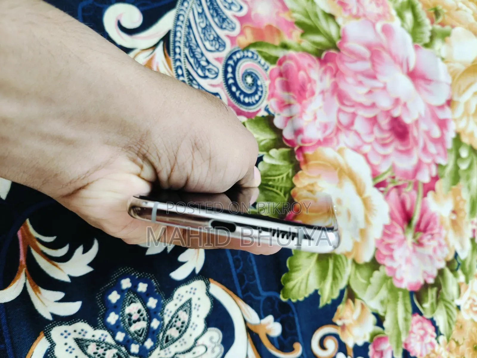 স্যামসাং গ্যালাক্সি এ৯০ ৫জি ১২৮ জিবি সিলভার