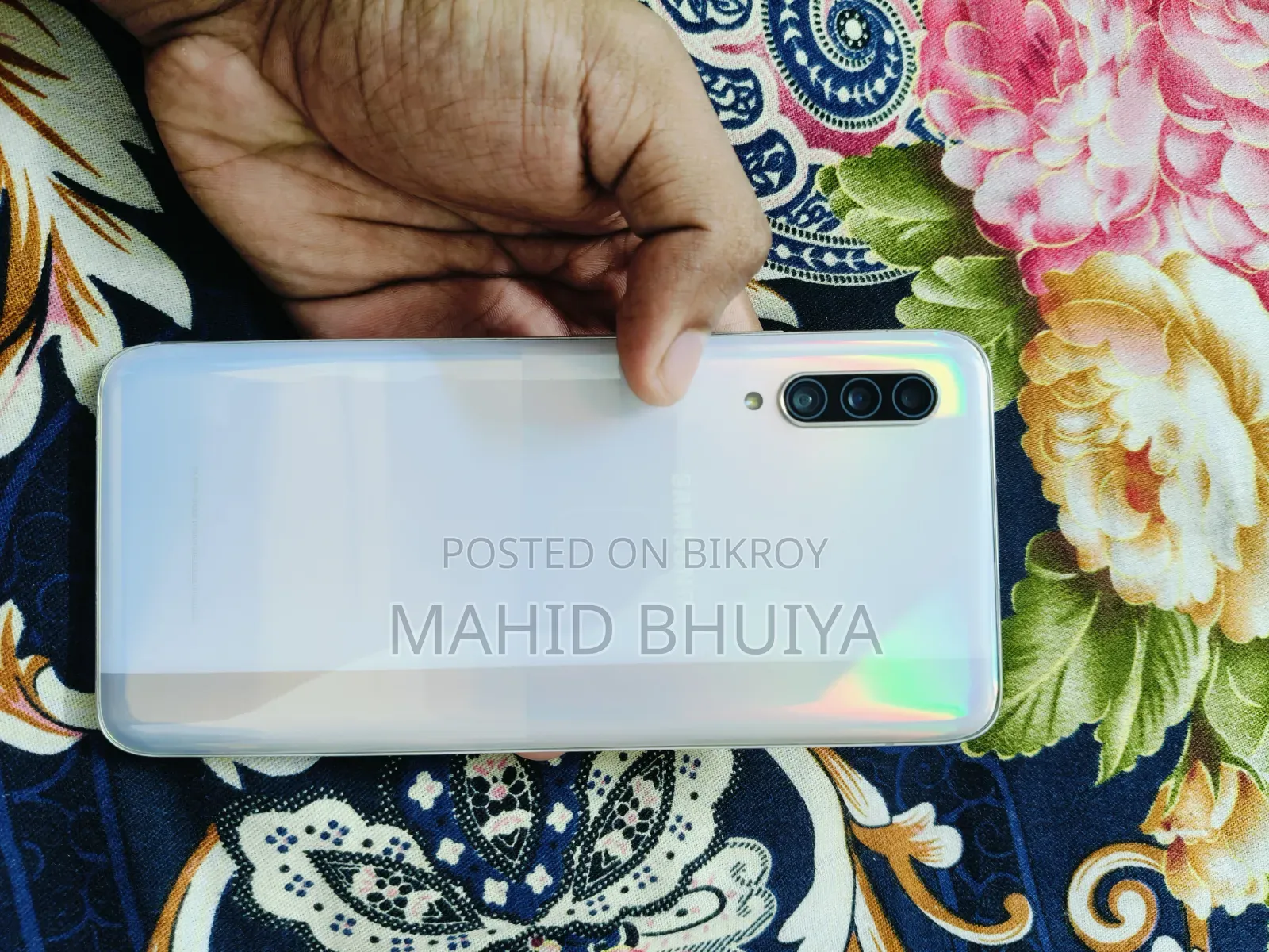 স্যামসাং গ্যালাক্সি এ৯০ ৫জি ১২৮ জিবি সিলভার