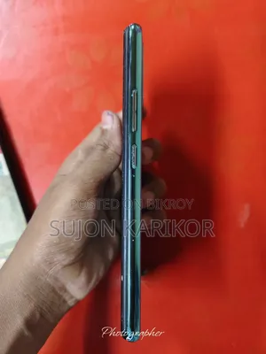 Vivo 8 GB Blue