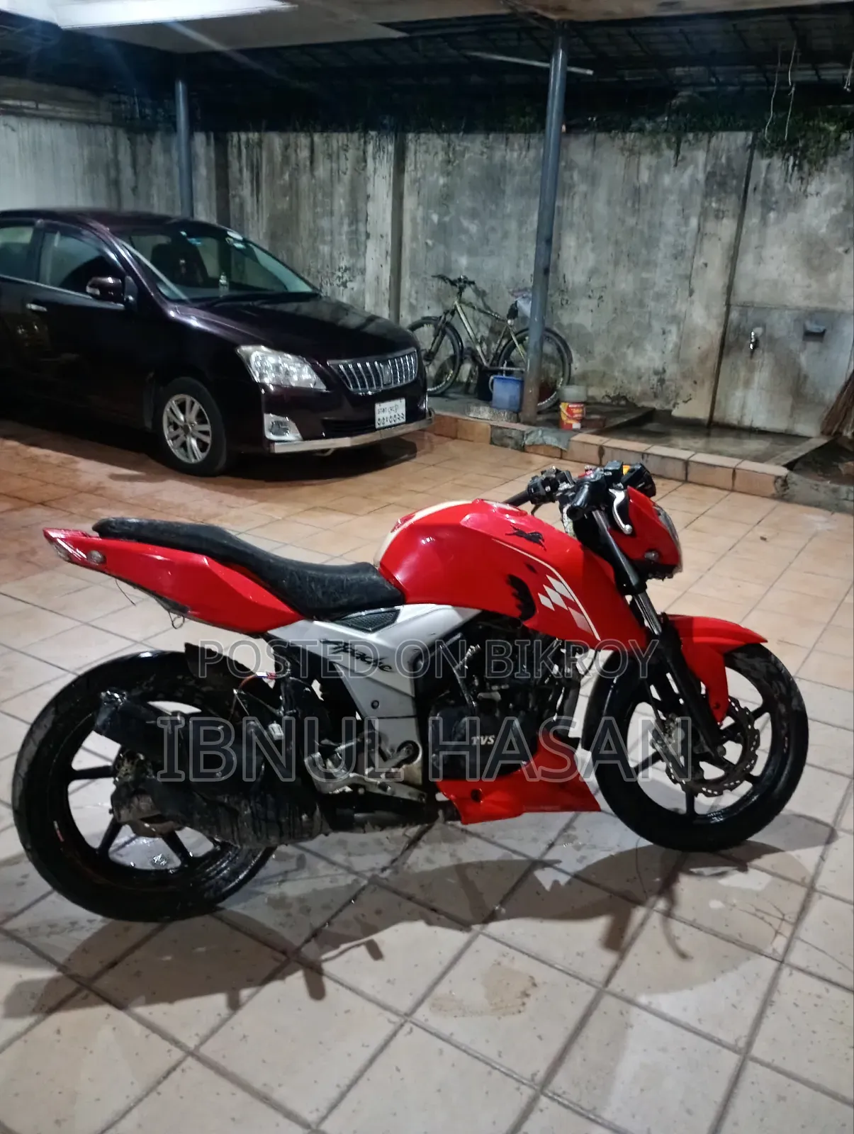 TVS Apache 160 4V 2018 Red