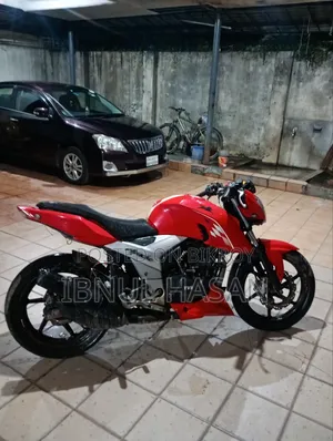 TVS Apache 160 4V 2018 Red