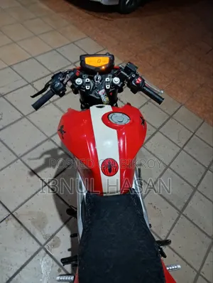 TVS Apache 160 4V 2018 Red