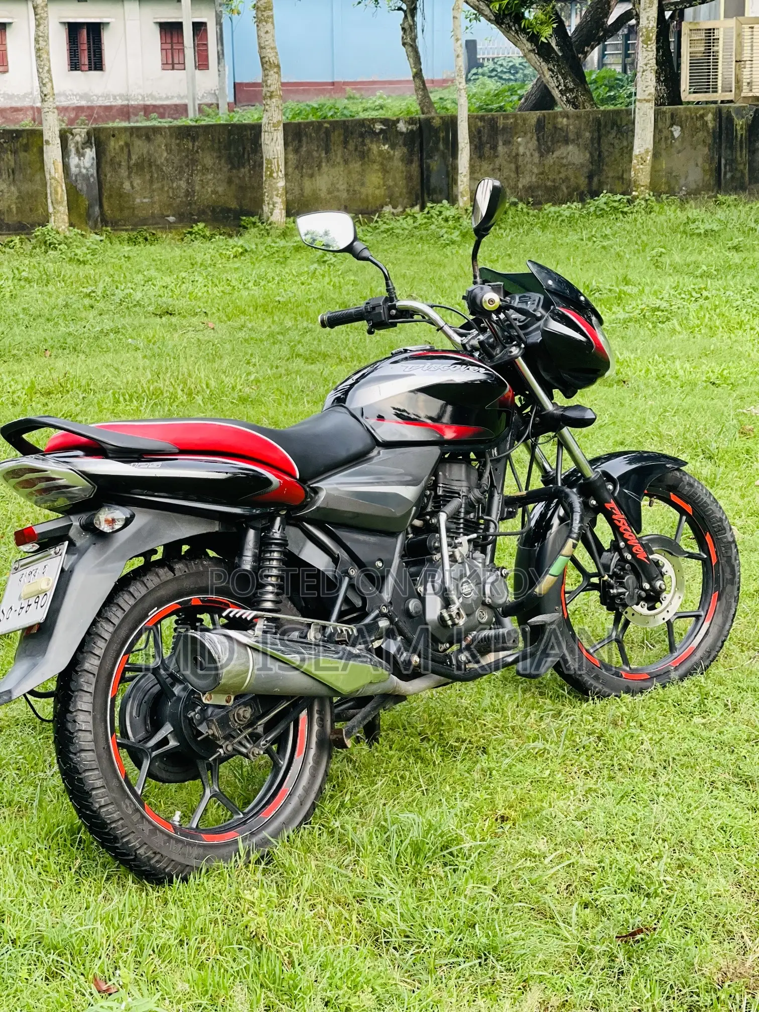 Bajaj Discover 125 2019 Black