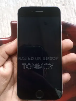 Apple iPhone 6 64 GB Silver