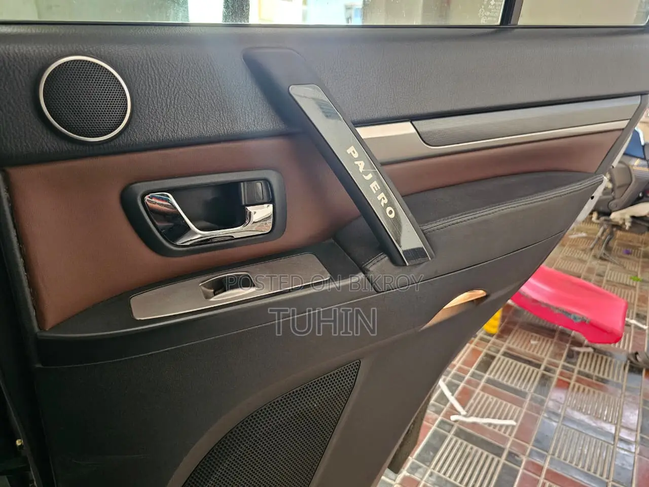 Mitsubishi Pajero 2006 Silver