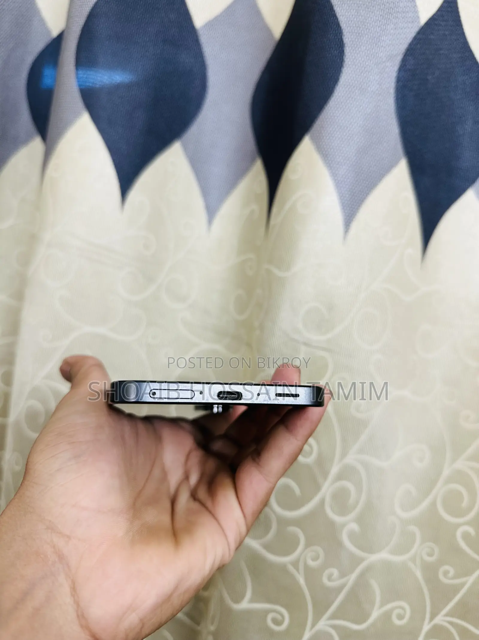 স্যামসাং গ্যালাক্সি এ৩৬ ১২৮ জিবি ব্ল্যাক