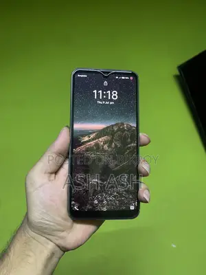 Vivo V25e 128 GB Gold
