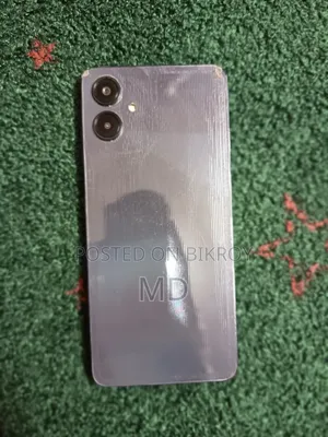 Samsung Galaxy A06 128 GB Purple