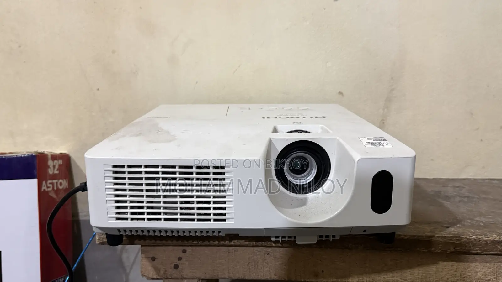 Hitachi CPX 4015 Wn