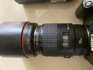 Canon Eos 5d Full Frame Camera ( Full Set )
