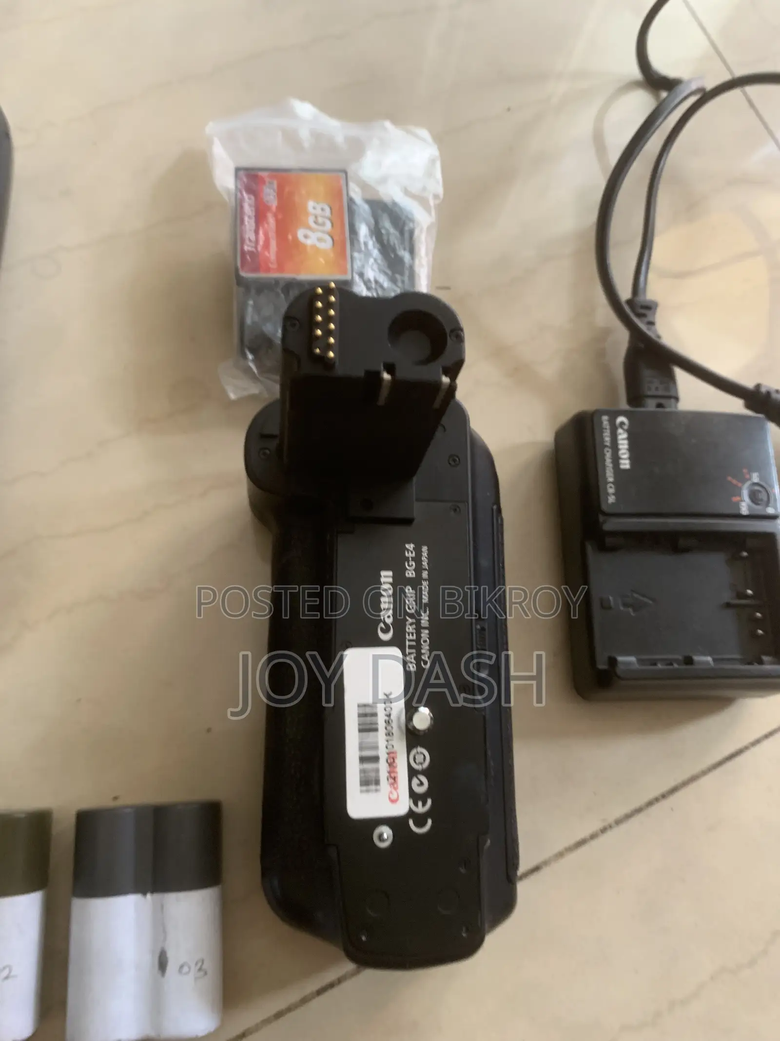 Canon Eos 5d Full Frame Camera ( Full Set )