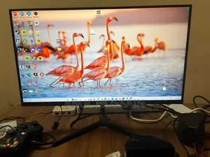 Desktop Computer 8GB AMD Ryzen 5 SSD 256GB