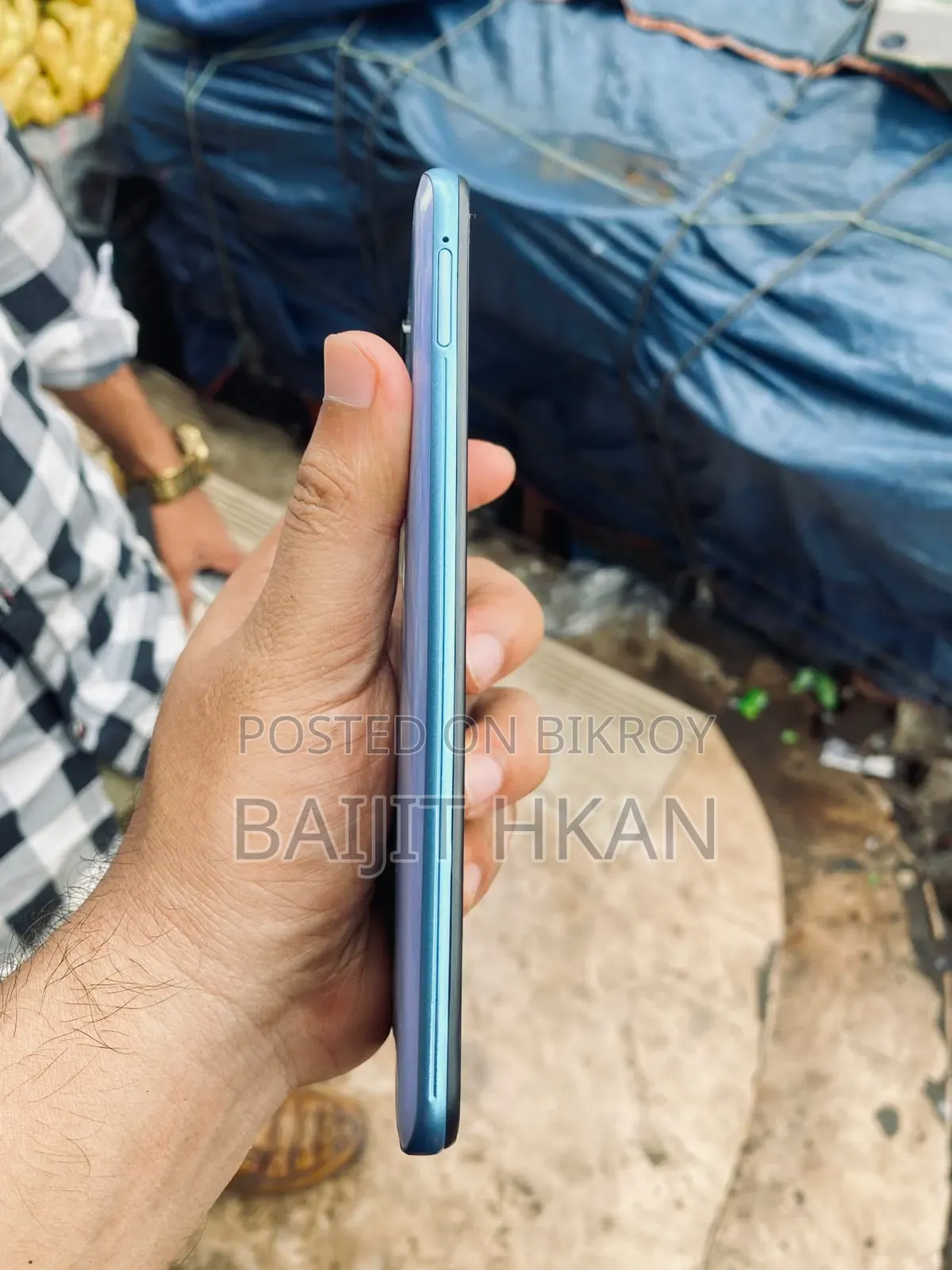 Vivo Y50 128 GB Yellow