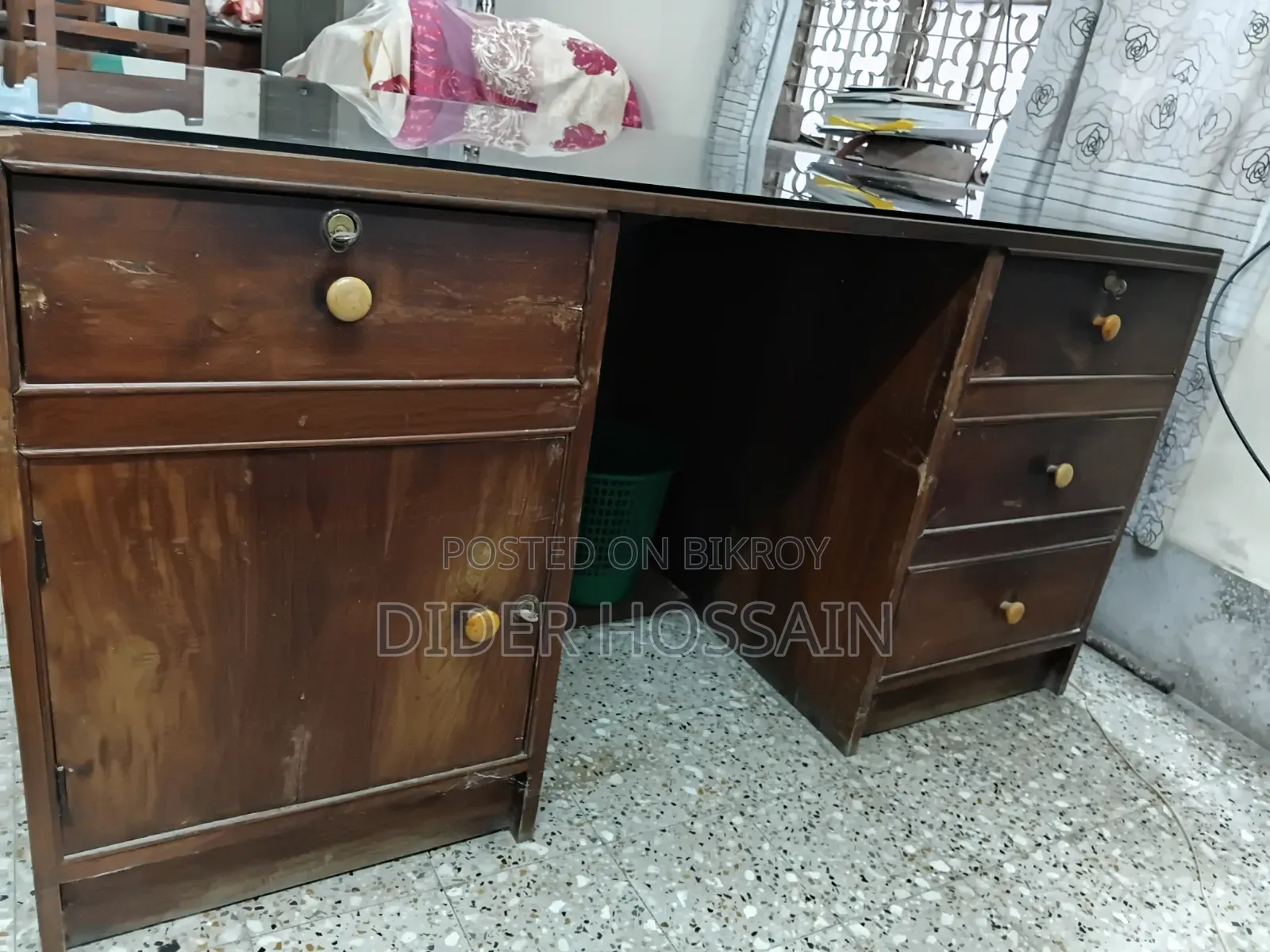 অফিস ফার্নিচার ফর সেল (জরুরি)