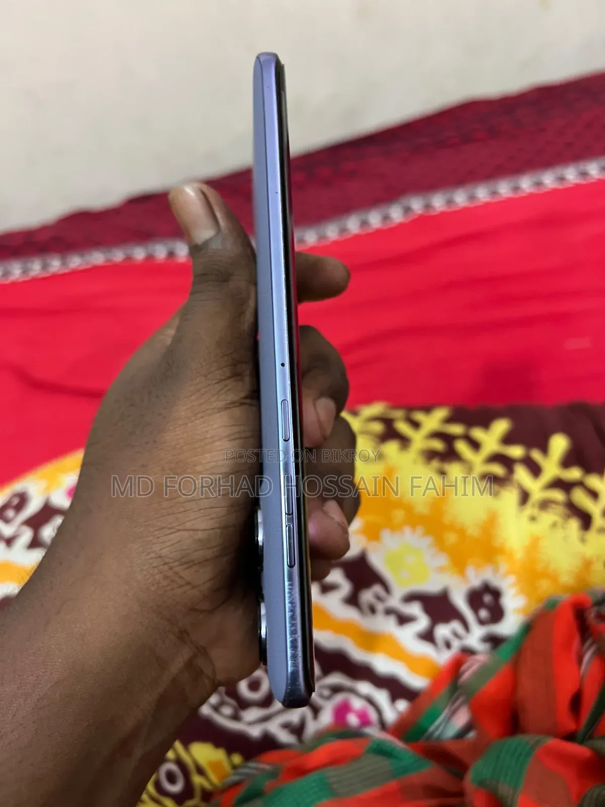 মোটর চলা এজ ৬০ ফিউশন ২৫৬ জিবি নীল