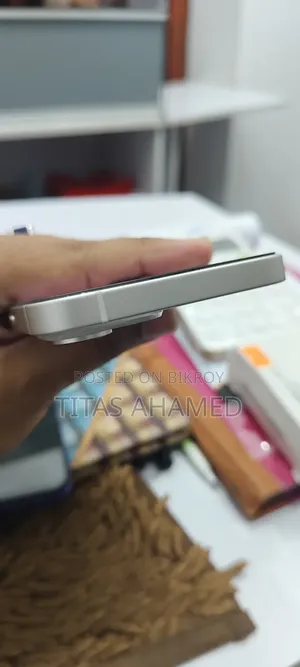 অ্যাপল আইফোন ১৪ ১২৮ জিবি সাদা