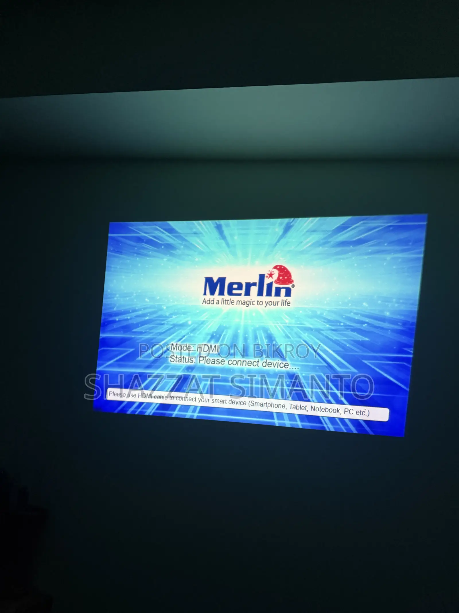 Merlin Wifi Projector Pro