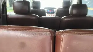Toyota Noah 2003 Maroon