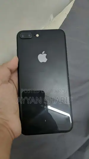 Apple iPhone 8 Plus 64 GB Black