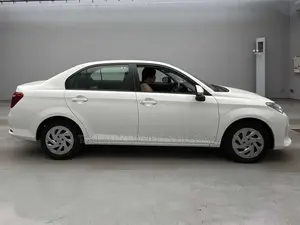 Toyota Axio ২০২১ সাদা