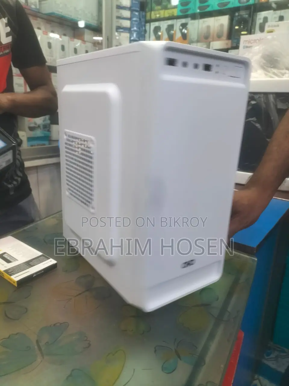 ডেস্কটপ কম্পিউটার ৮জিবি ইন্টেল কোর আই৫ এইচডিডি+এসএসডি ২৫৬জিবি