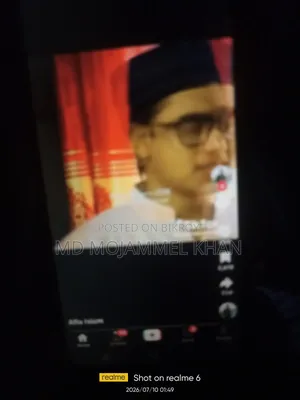 রিয়েলমি ৬ ১২৮ জিবি রূপালী
