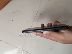 অ্যাপল আইফোন এক্সআর ৬৪ জিবি ব্ল্যাক