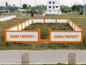 30/30ft Corner 3 Katha North At Sector-20