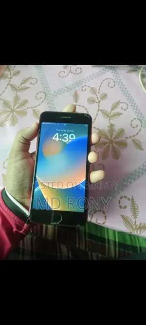 Apple iPhone 8 Plus 128 GB Red